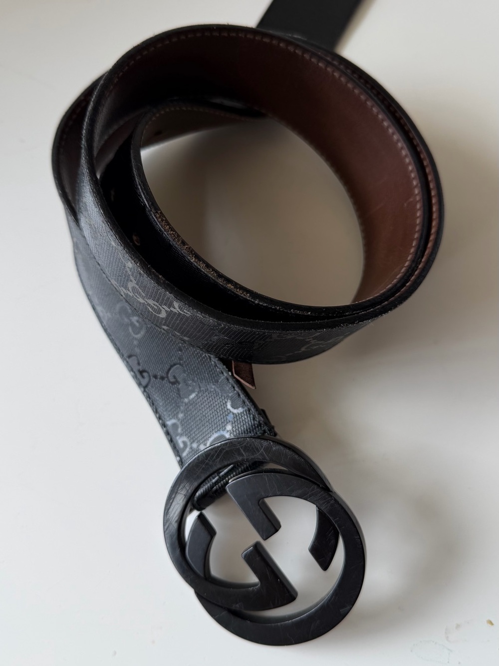 Gucci Authentic Brown Leather Belt with Black Interlocking Buckle